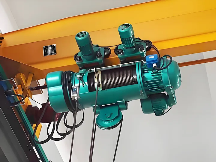 Polipasto eléctrico de cable metálico