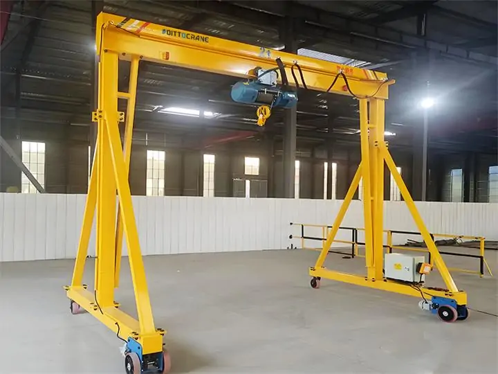 grue d'entrepôt