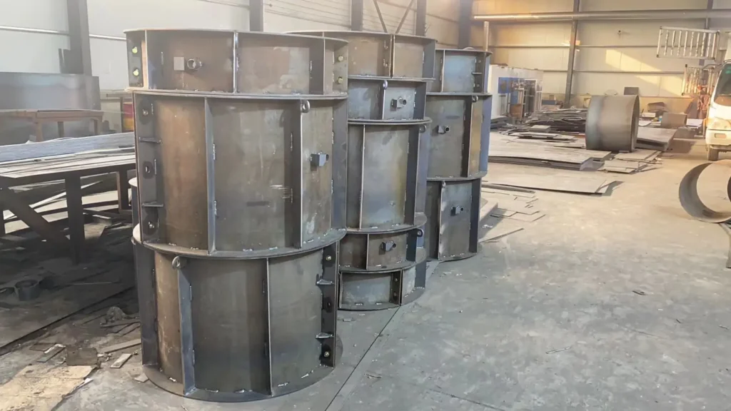 Tampo Elevatório Hidráulico Tipo Tesoura para Moldes de Grande Dimensão