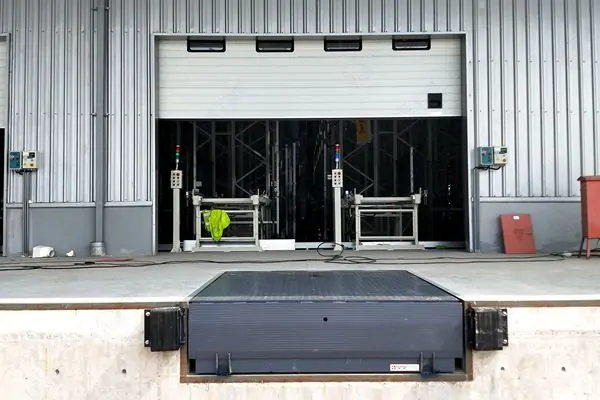 Mesa Elevatória Hidráulica Tesoura para Carga e Descarga